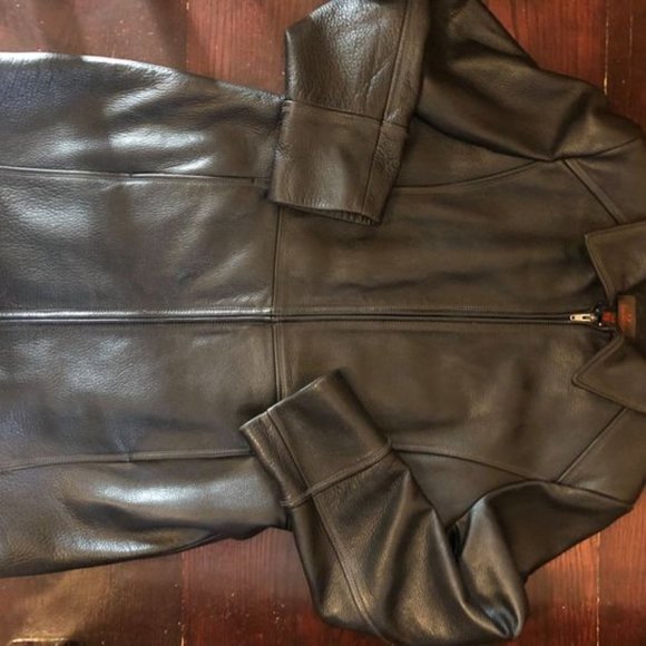 Danier 3/4 Black Leather Jacket - Picture 6 of 6